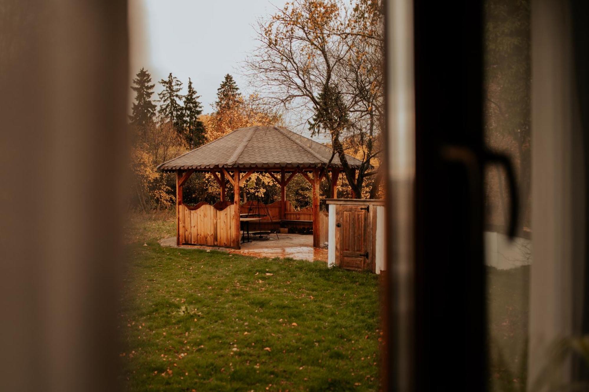 Osmolicka Chatka Ryki Exterior foto