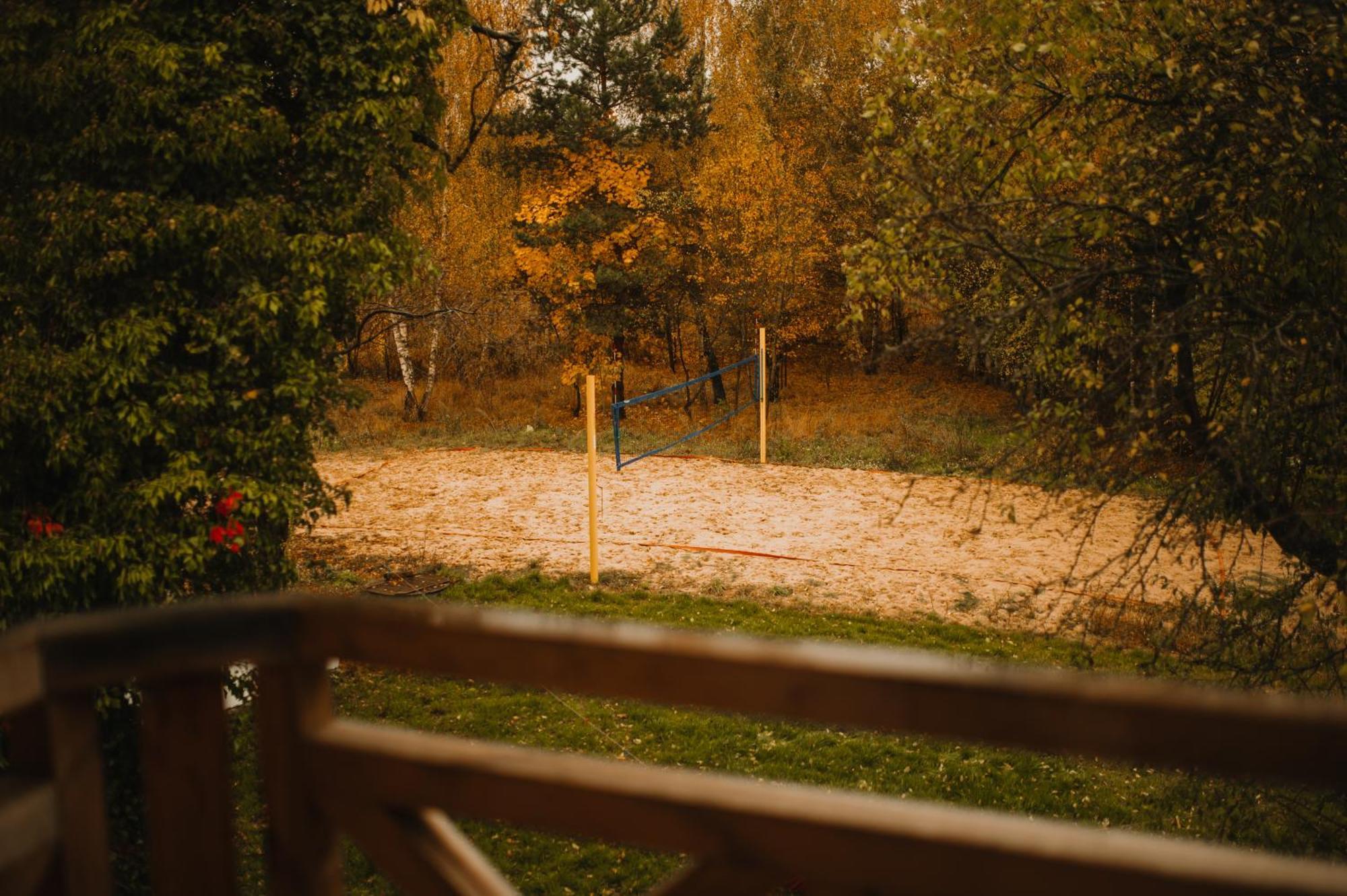 Osmolicka Chatka Ryki Exterior foto